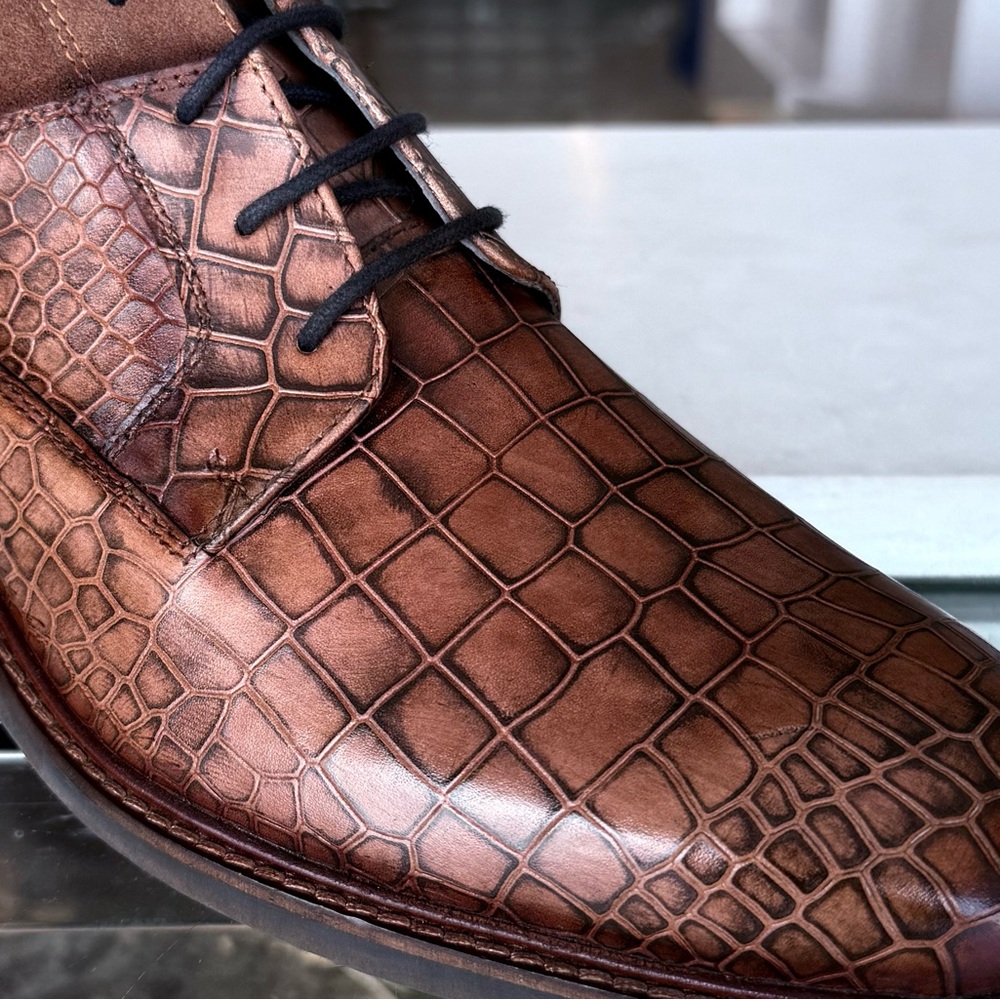 Saba Brown Oxford Shoes with Woven Leather Design customised available